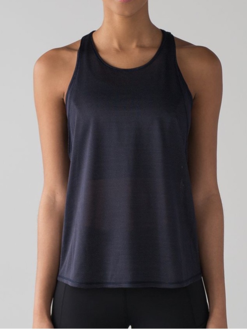 NWT Lululemon Pushing Limits Tank
Midnight Navy Size 4